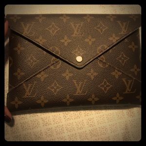 Authentic Louis Vuitton Pochette Kirigami